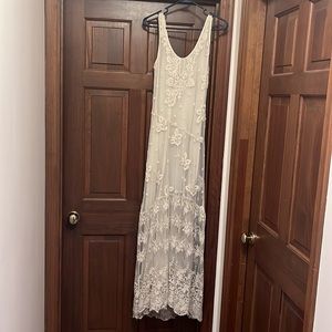 Zara - Cream colored Lace gown Size Small